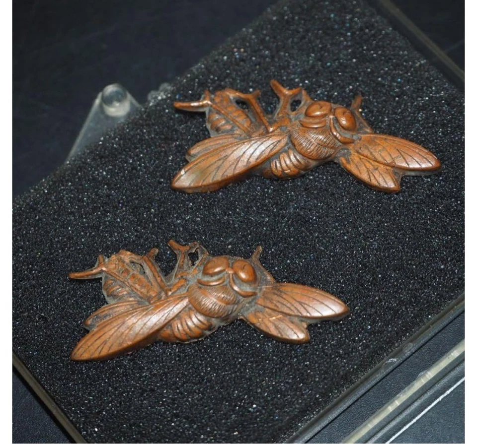 Antigua espada escultura japonesa Menuki insecto abeja siglo XIX Edo katana 1,5 pulgadas Foto 3 de 4