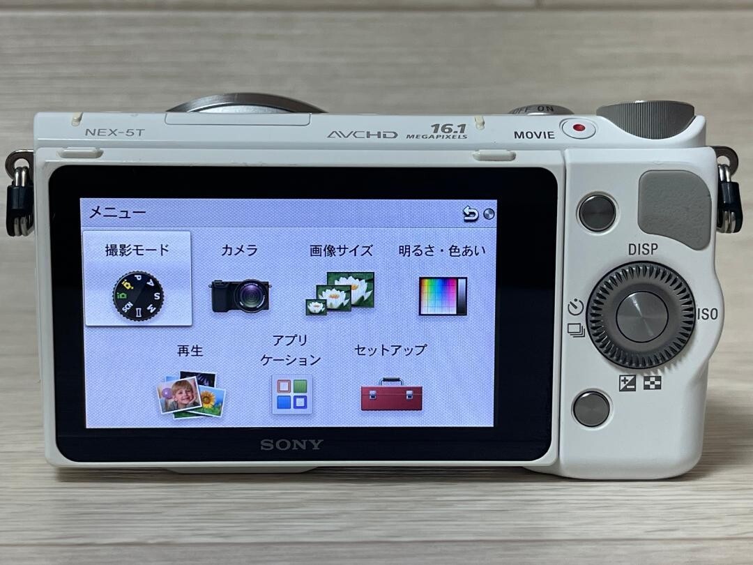 SONY SELP1650 NEX-5T カメラ Sony a NEX-5T White 16.1 Digital Mirrorless Camera From
