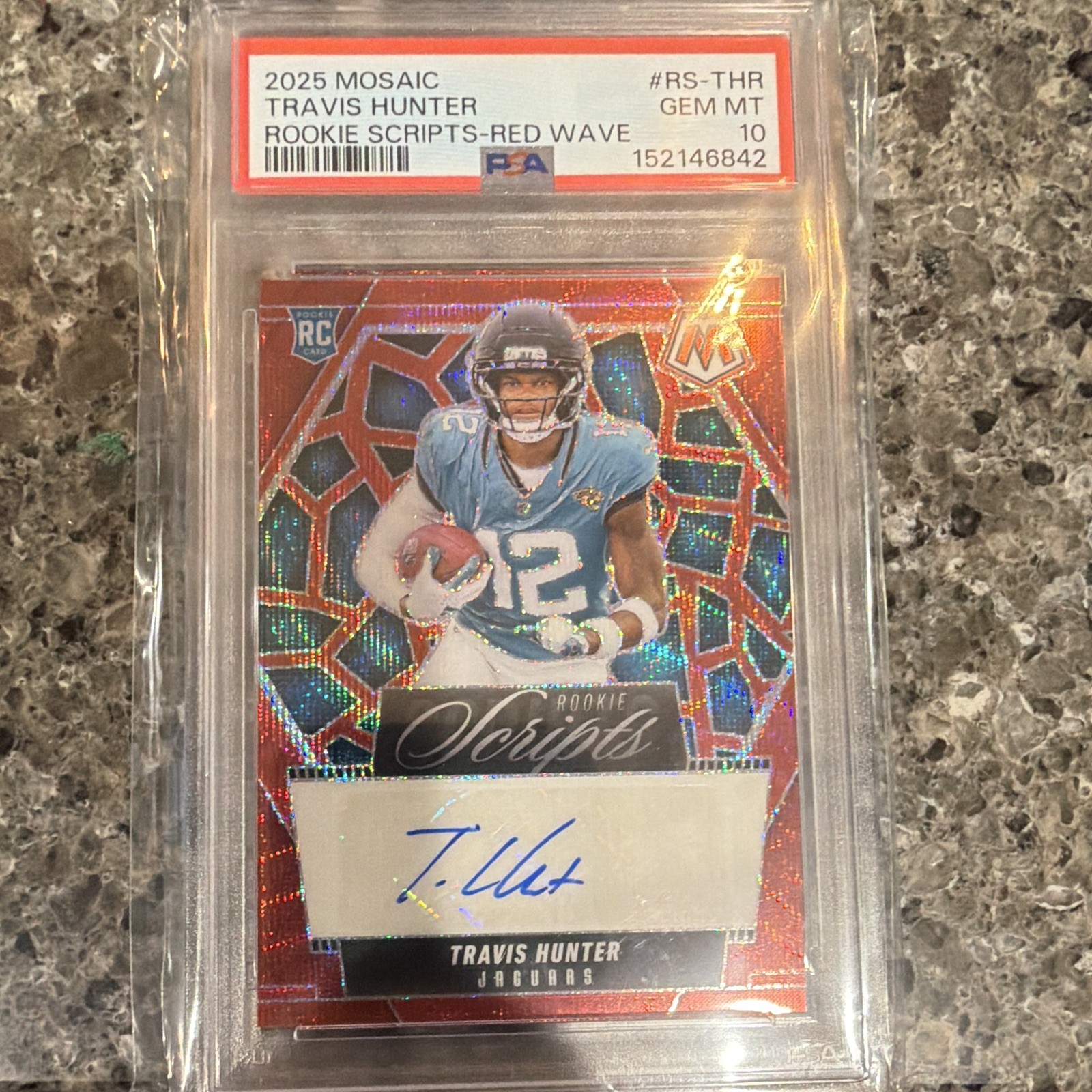 Panini 2025 Mosaic Travis Hunter Rookie Scripts Red Wave Auto PSA 10 RS-THR