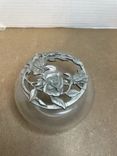 Roses Motiff Rawcliffe Pewter 1990 Round Trinket Potpourri Jar P02028 (signed)