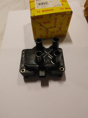 BOSCH Zündspule 0 221 503 485