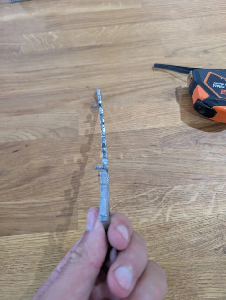 Austin Westminster años 50/60 cromo tapa maletero insignia Vanden plástico coche clásico Foto 4 de 4