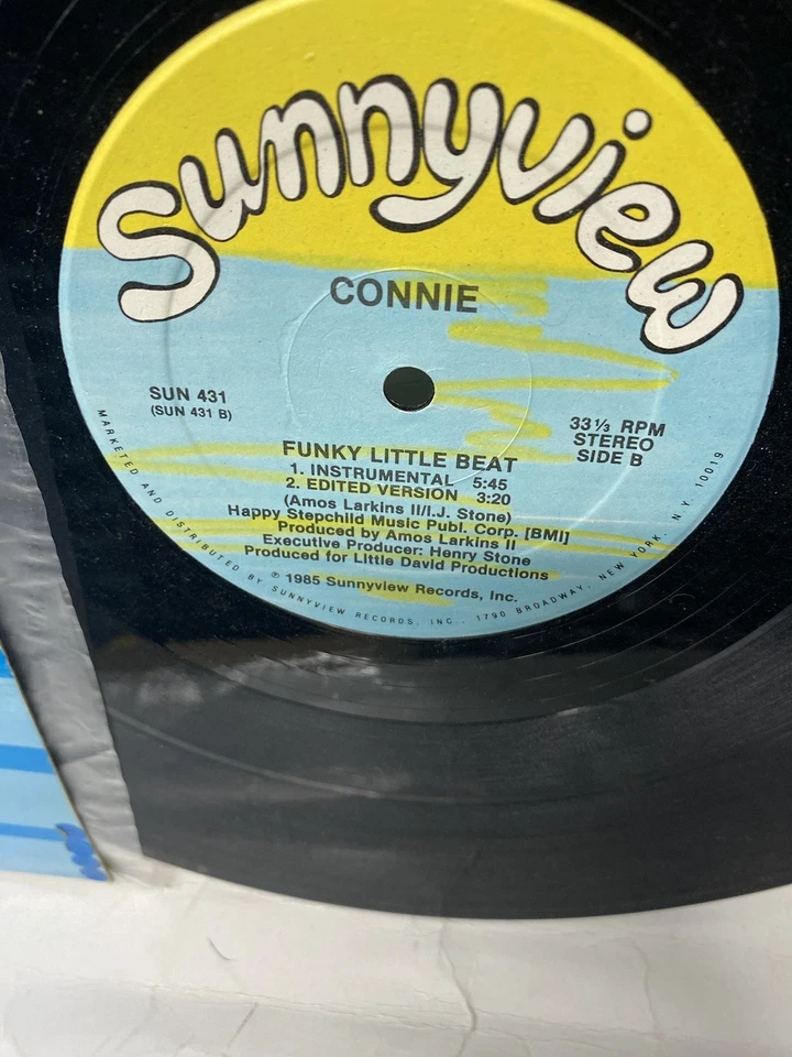Connie - Funky Little Beat (12") (1985) Vinyl Sunnyview Electronic VG+ - Image 4 of 4
