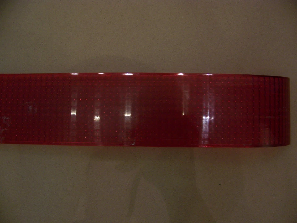 Lente de luz trasera Chrysler Imperial 1967 68 #2575286 PS OEM LEBARON CROWN CUPÉ Foto 3 de 4