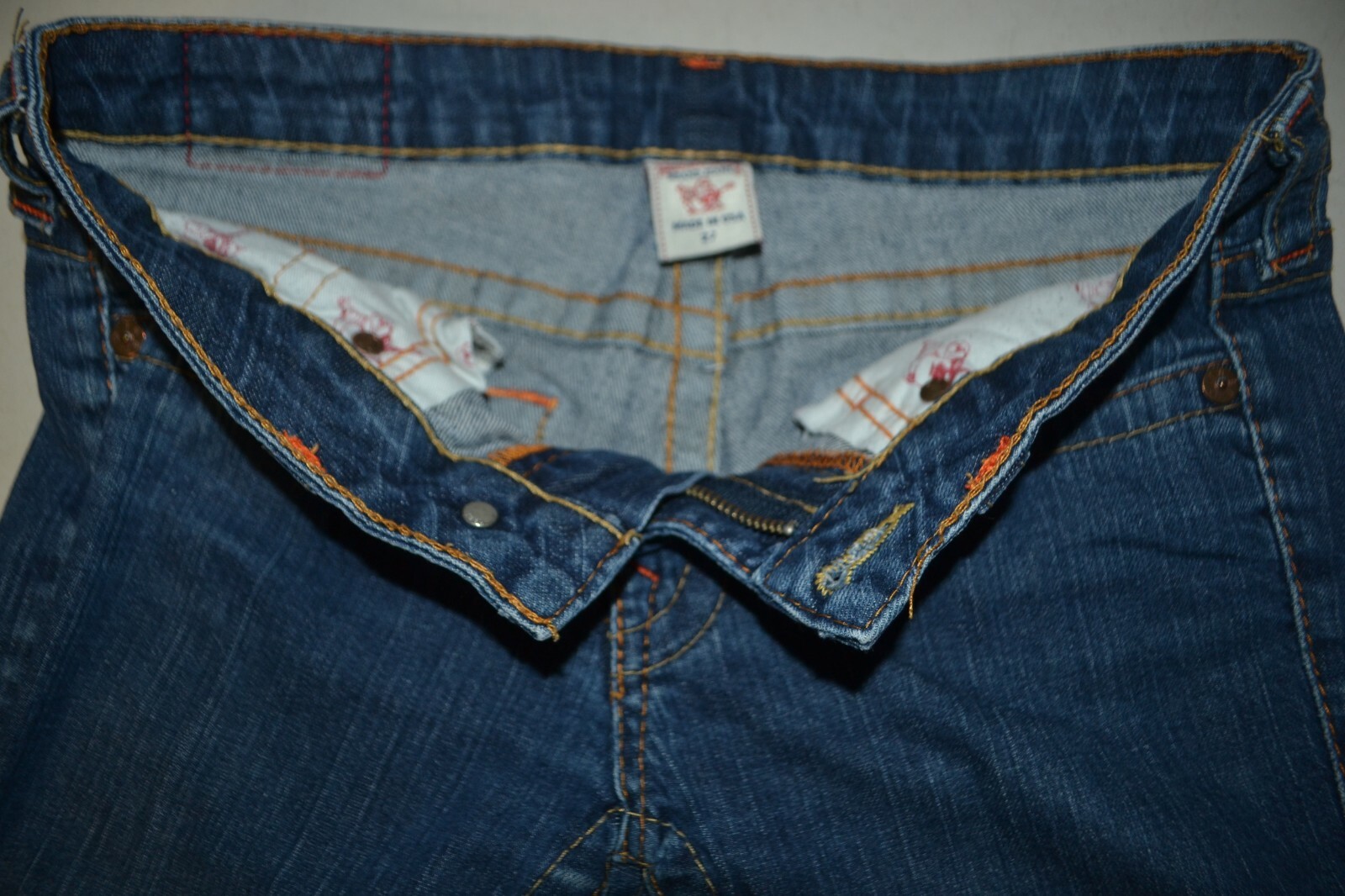 True Religion Women's Johnny Straight No Pocket Flaps Blue Denim Jeans Sz 27x34 thumbnail 8