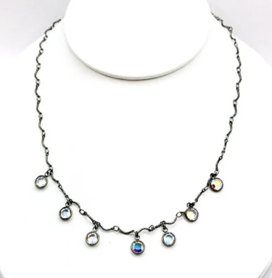 *Rare* Lia Sophia ''Jeannie'' Shimmery Cut Crystal Stones Victorian Style Necklace