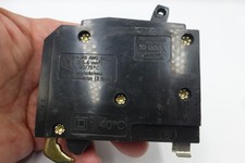 Square D QO1515 Tandem Style 15-15 Amp 1Pole Circuit Breaker QOT1515 B7