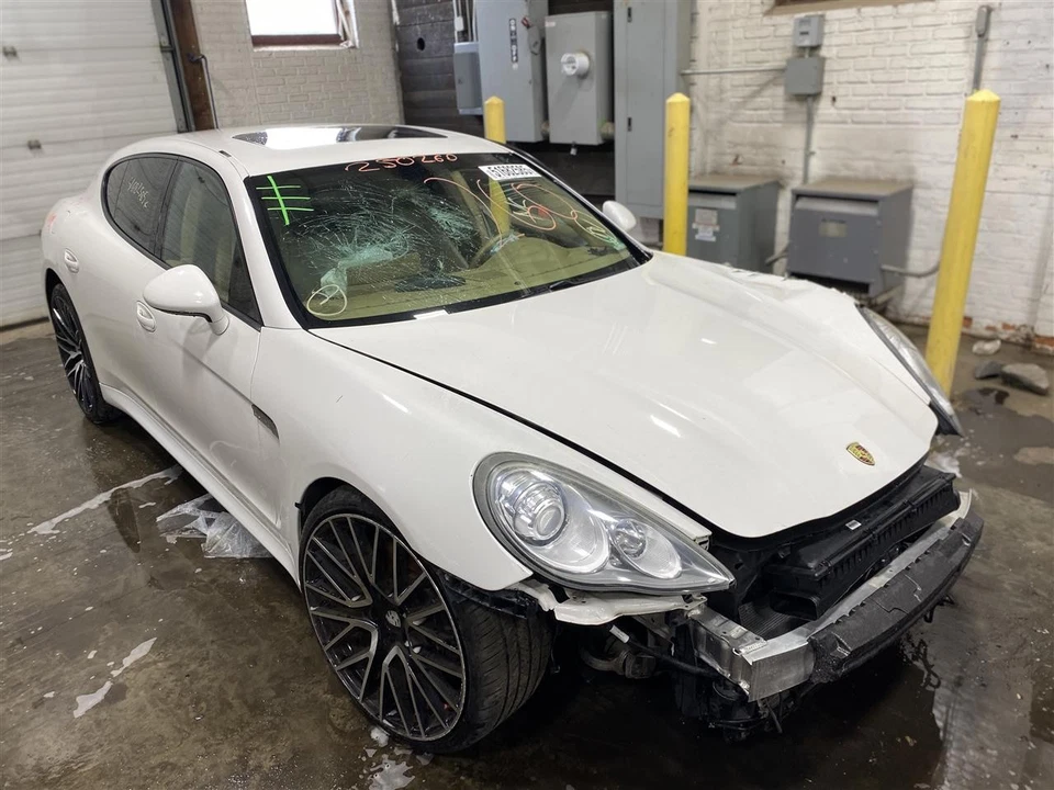 TRUNK LID Porsche Panamera 2010 10 2011 11 2012 12 2013 13 White 1406934 Foto 2 de 4