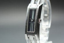 [Exc+5] Gucci 110 Ladies Women's Luxury Black Dial Watch YA110502 From JAPAN
