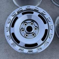 Single 17 Inch Wheelrim Ford Bronco 2023-2025 Oem Charcoal N2dc-1007-b1d Single 17 Inch Wheelrim Ford Bronco 2023-2025 Oem Charcoal N2dc-1007-b1d