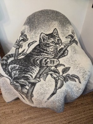 Vintage 1980s Biederlack Lap Throw Blanket, Black Gray Cat Kitten on Tree Branch