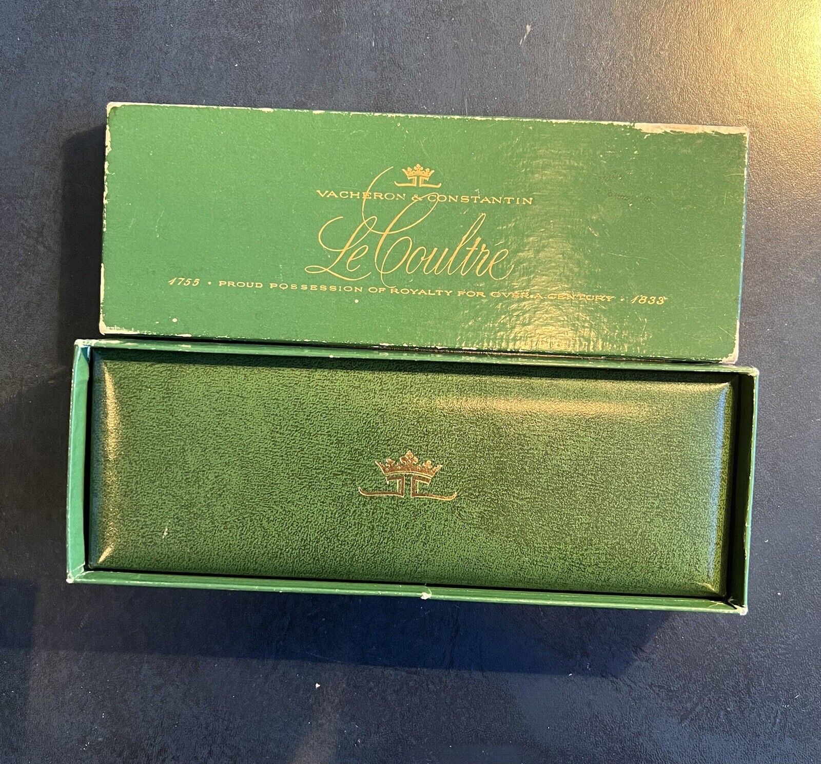 Vintage Vacheron Constantin Le Coultre watch Green Box/ outer box.