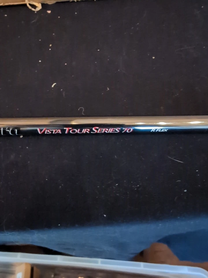 New Fujikura Vista Tour Series 70g Regular Flex Graphite Wood Shaft .335 Tip - Image 3 of 4