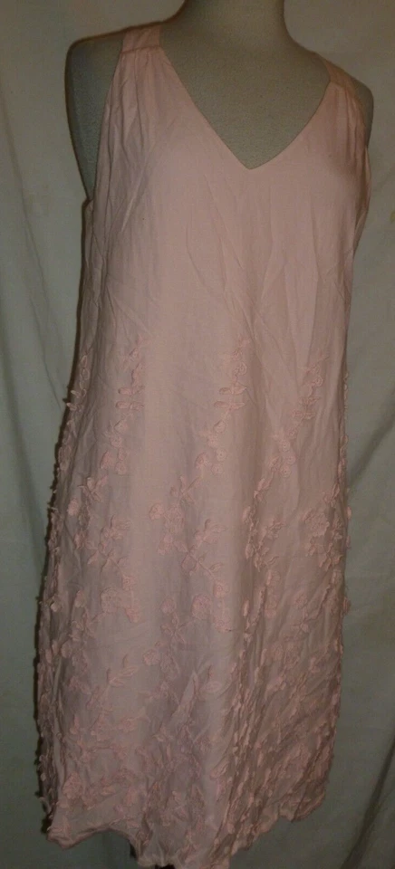 Vestido de algodón ECI NY sin mangas apliques florales rosa rubor M mediano Foto 4 de 4