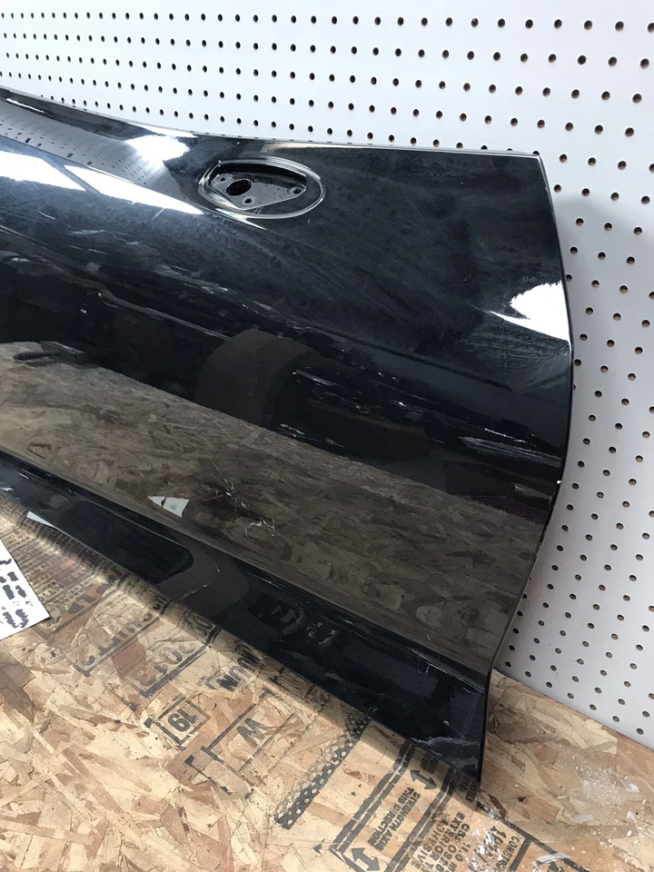 2014 2015 2016 2017 2018 CHEVROLET CORVETTE RIGHT SIDE DOOR OEM - Image 4 of 4