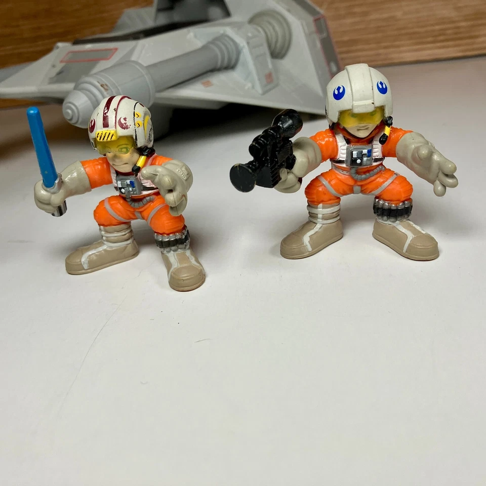 Star Wars Galactic Heroes 2009 HOTH SNOW SPEEDER w/Pilot Luke/Dak Ralter Helmets - Image 2 of 4