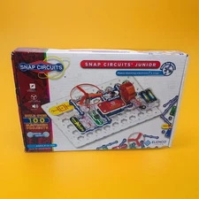 Snap Circuits Jr. SC-100 Electronics Exploration Kit, Over 100 Projects New