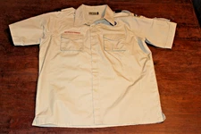 Boy Scouts of America BSA Men's Shirt Tan Large Glued Patches Short Sleeve