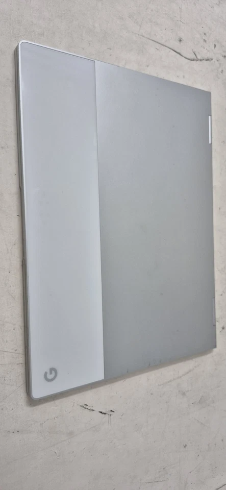 Google Pixelbook C0A Chrome 12.3 TouchScreen i7-7Y75 16GB 512GB UK Keyboard - Image 3 of 4