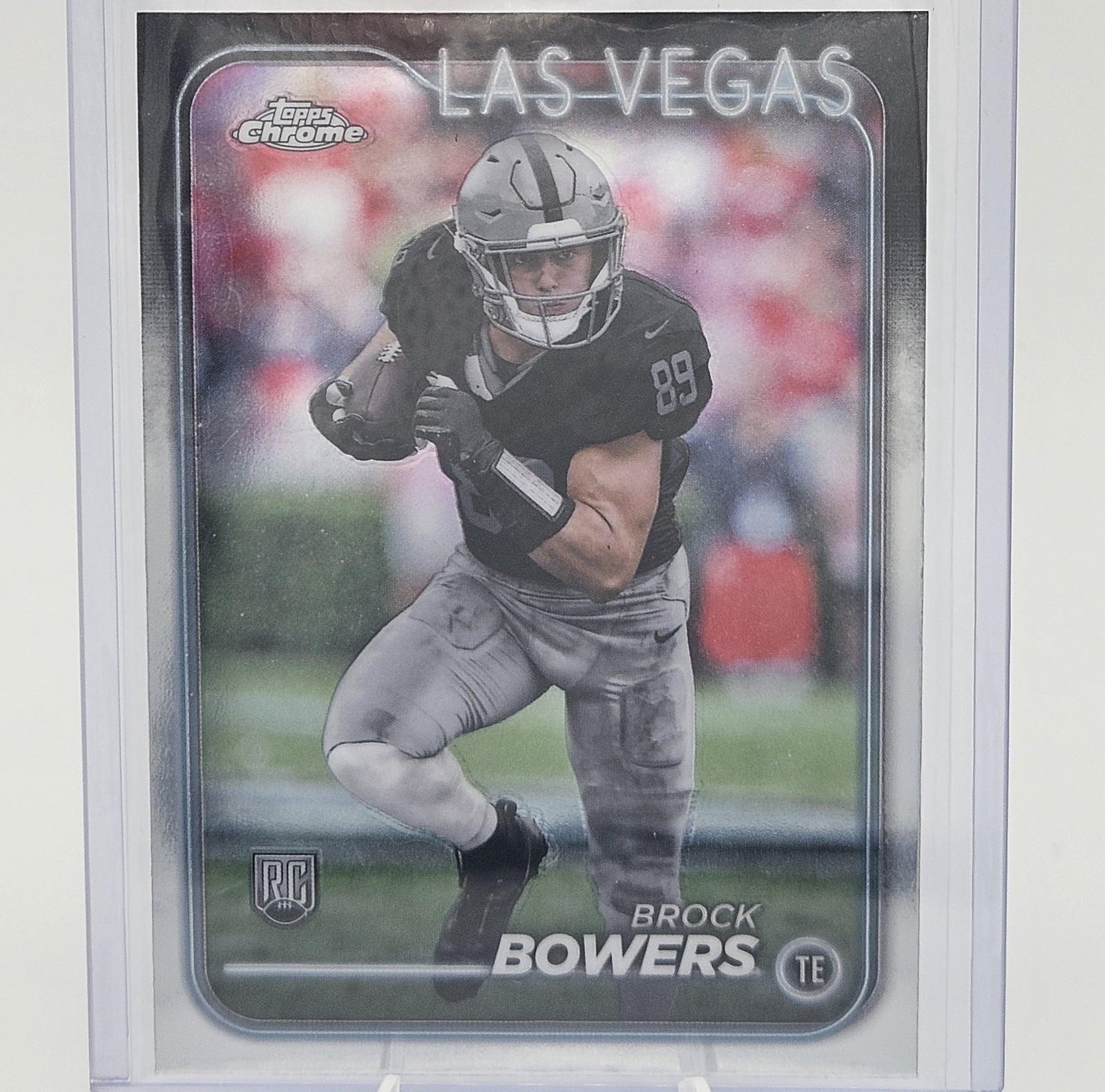 Brock Bowers 2024 Topps Chrome Rookie Card #207 (RC)