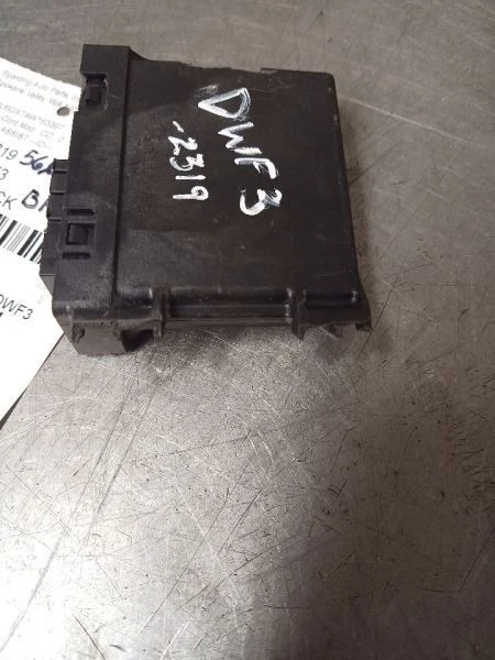 Driver Park Assist desde 2010 Nitro 56054151AA 8355788 Foto 2 de 4