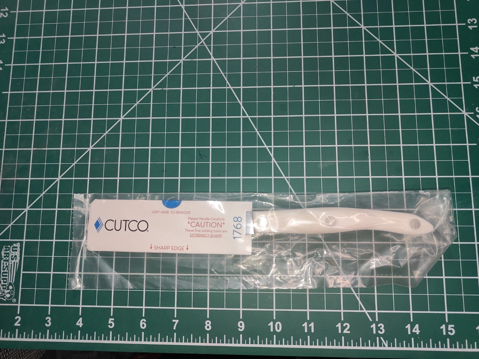 Cutco 1768 Spatula Spreader White Handle Made In USA