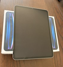 Apple iPad Pro 11-inch (4th Gen) M2 2022 - 25...