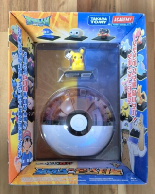TAKARA TOMY Pokemon Moncolle Get Full Voice POKE BALL Pikachu Mini