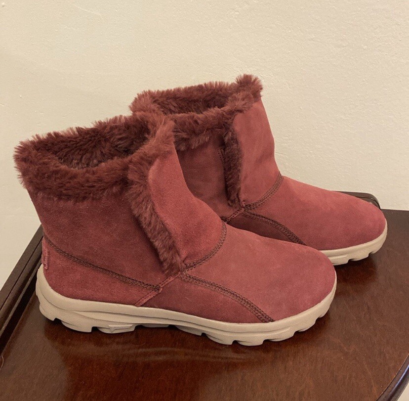 Skechers On the Go Goga Mat Technology Burgundy Boots