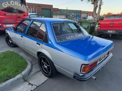 COMMODORE VB SL 1980 6 CYL. 202, 4 SPEED MANUAL, Currently on Club rego