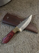 Custom Made Damascus Hunting Skinner Knife Hand Forged Damascus Steel Wood