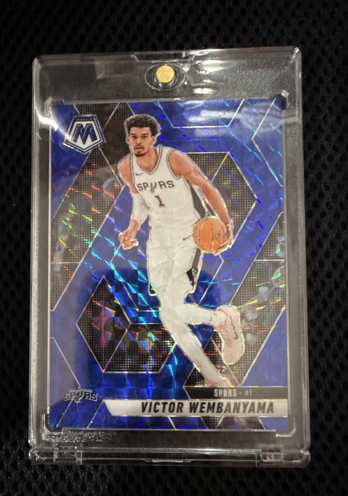 2024-25 Panini Mosaic - Victor Wembanyama #31 Blue Mosaic Prizm /199