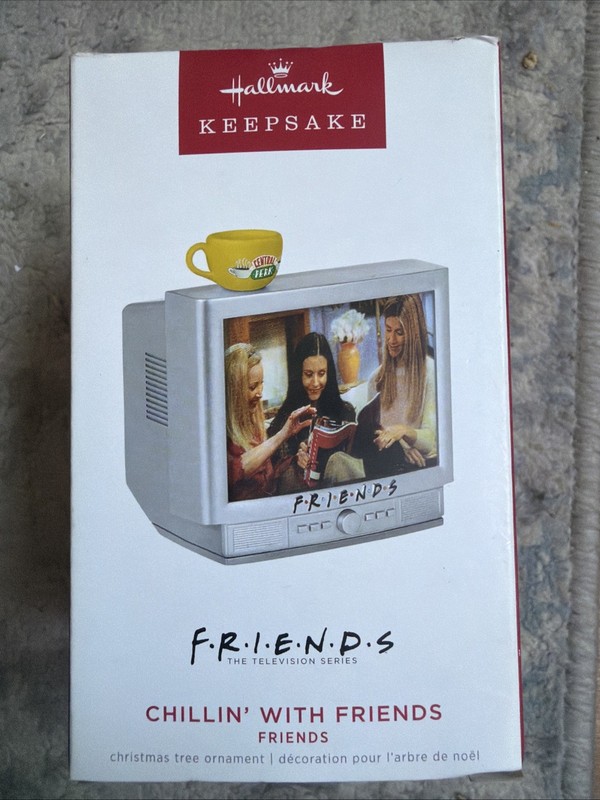 2022 Hallmark Friends The Television Series Chillin With Friends Ornament