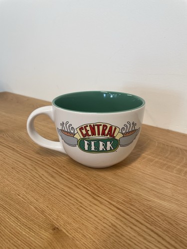 Taza de café grande blanca Central Perk tazón de sopa amigos programa de televisión 24 OZ - Imagen 2 de 4