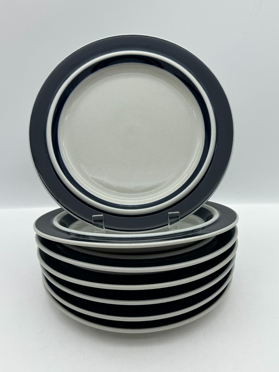 Arabia Finland Anemone Dinner Plates Set 7 of Blue Rim 10