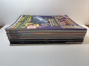 Star Trek Voyager Magazine - Complete Set Volumes 1-19 in excellent condition!