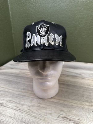 Vintage LOS ANGELES RAIDERS Black Leather Script Official NFL Snapback Hat