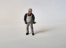 Arttista #1585 - Engineer w/Wrench #1 of 3 - O Scale Figure - Model Trains NEW