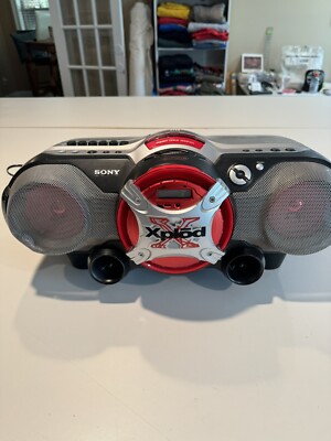 Sony Xplod CFD-G505 Mega Bass AM FM Radio CD Cassette Boom Box