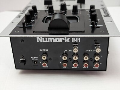 Numark iM1 DJミキサー 本体 Numark iM1 2-Channel DJ mixer with iPod Dock READ | eBay