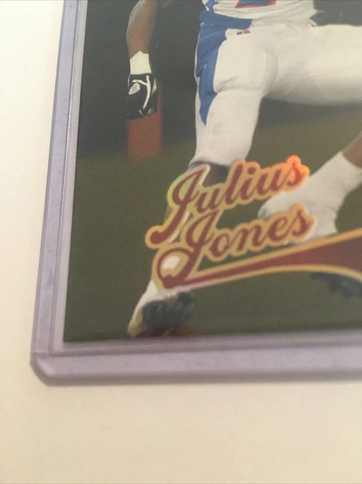 2004 Fleer Ultra Gold Medallion Die-Cut Julius Jones #232 Rookie Card RC - Image 2 of 4