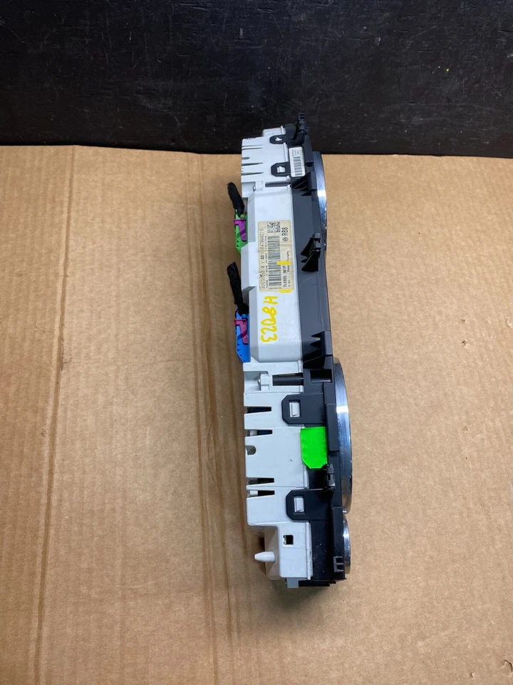 Volkswagen Touareg 2007 salpicadero velocímetro calibre H8023 DG1 Foto 4 de 4