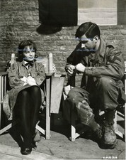 *Romy Schneider George Hamilton Les Vainqueurs Photo US vintage argentique