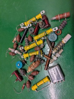 Lotto componenti elettronici vintage: strozzatori bobine e induttori RF