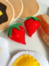 Felt Breakfast Play Food Set, Handmade Pretend Eggs Bacon Pancakes Eco-Friendly