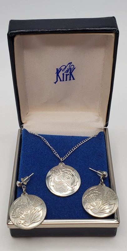 Vintage Kirk Pewter Necklace & Earrings Set 917-11 917-6 Rose Mums Original Box