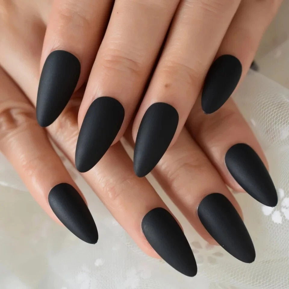 41 Edgy Matte Black Nails to Inspire You - StayGlam