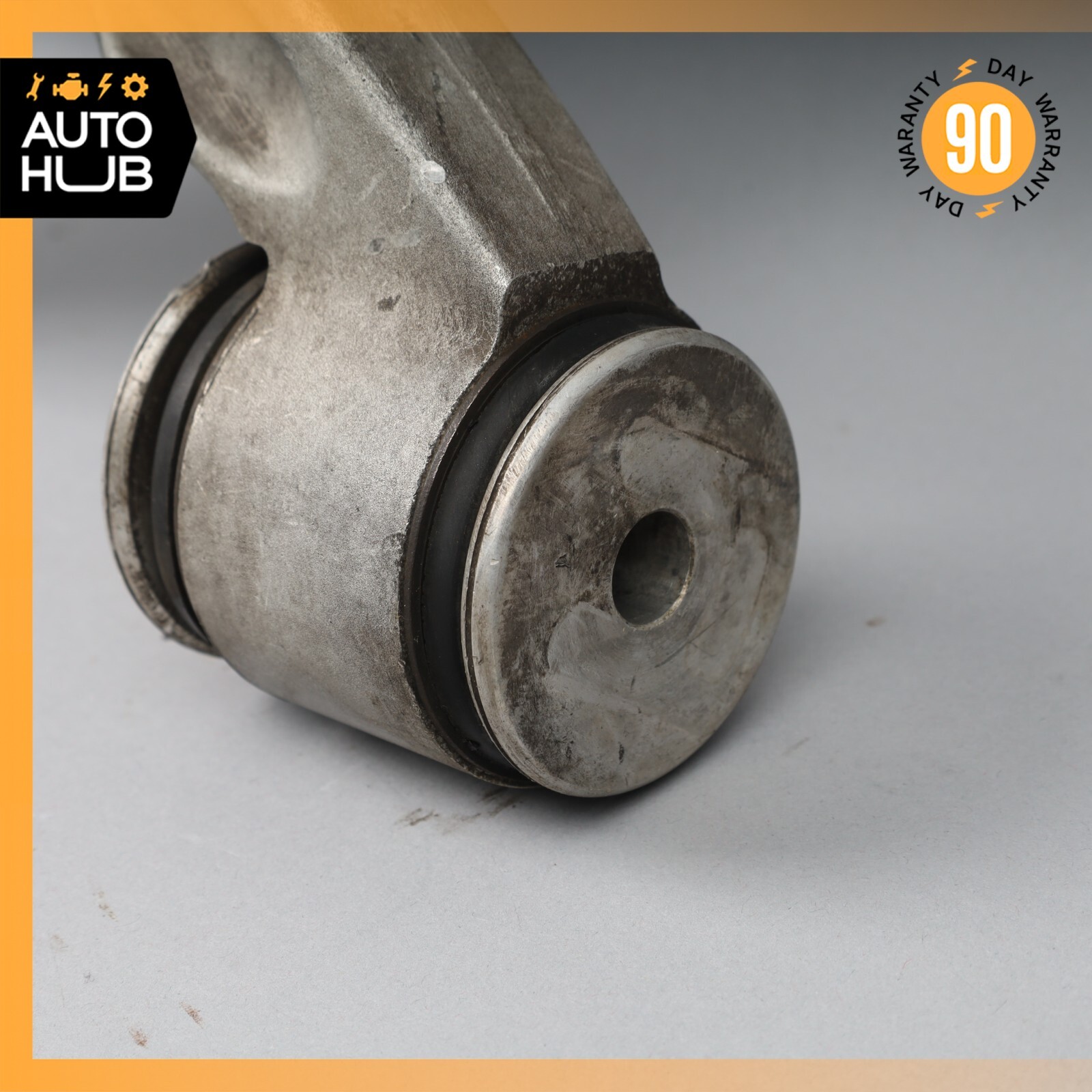11-19 Maserati GranTurismo M145 Front Right Lower Control Arm 3206581 OEM