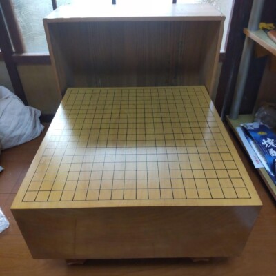 Go Board Japanese Vintage with 4 legs Igo goban 43cm × 46.8cm × 28.8cm
