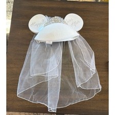 Disney Parks Minnie Mouse Bride Happily Ever After Ear Hat White